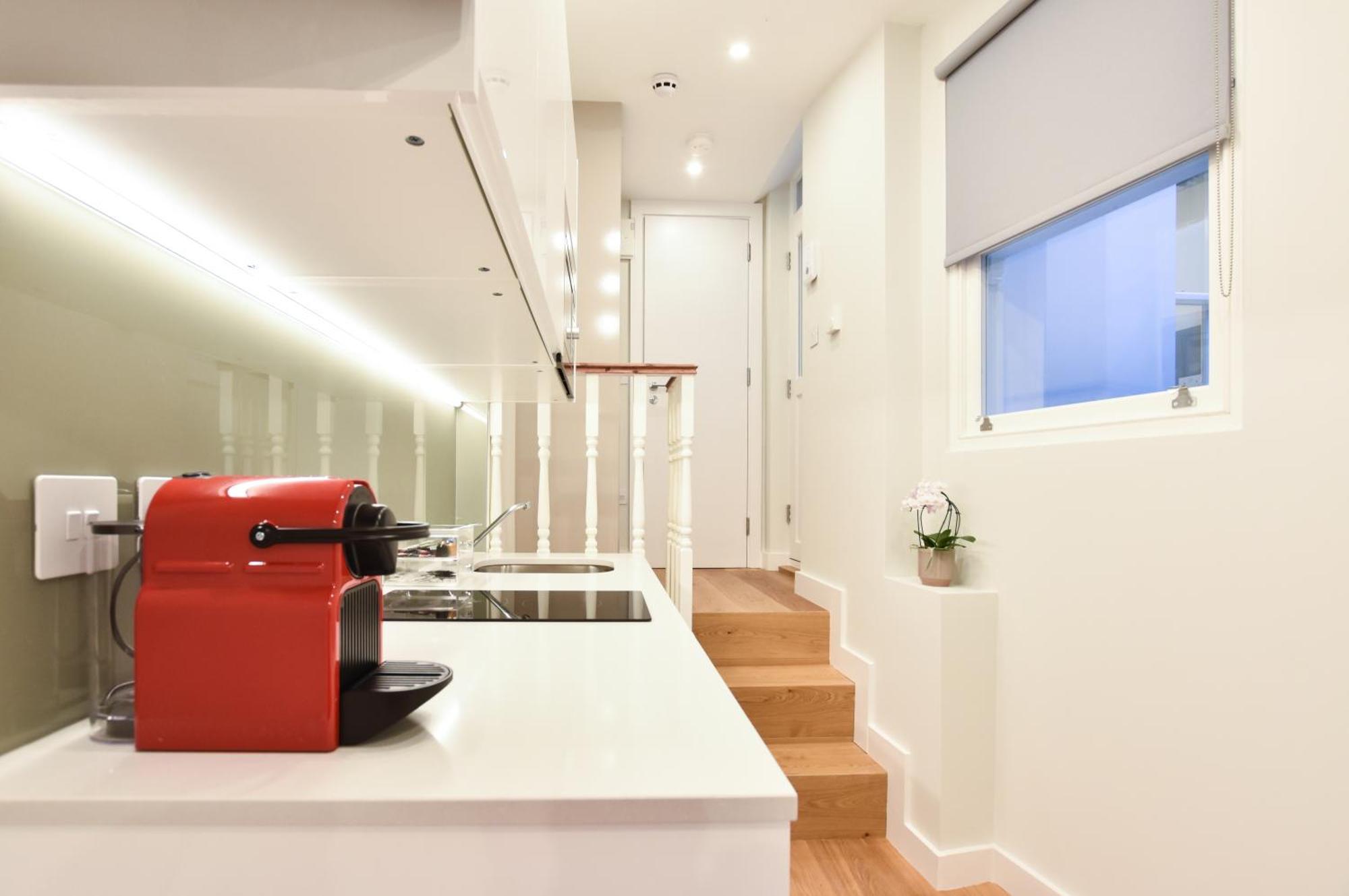 Earls Court East Serviced Apartments By Stayprime Londra Dış mekan fotoğraf